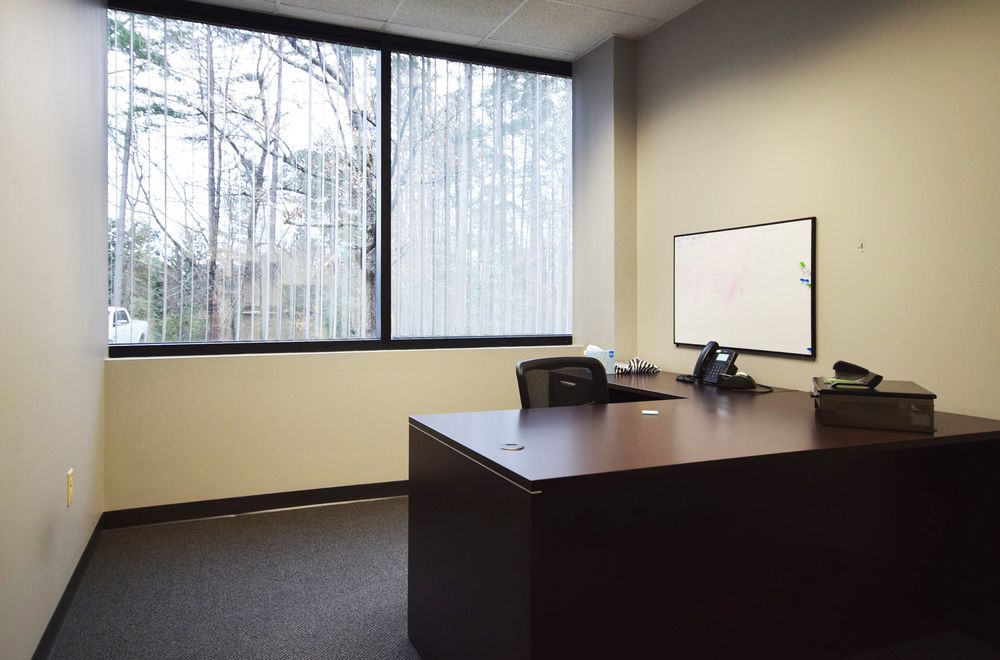 Westlake Corporate Park | Redding Building: 1701 Centerview Dr, Little Rock, AR 72211